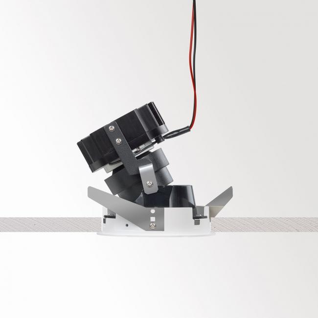 IMAX LED adjustable recessed spotlight