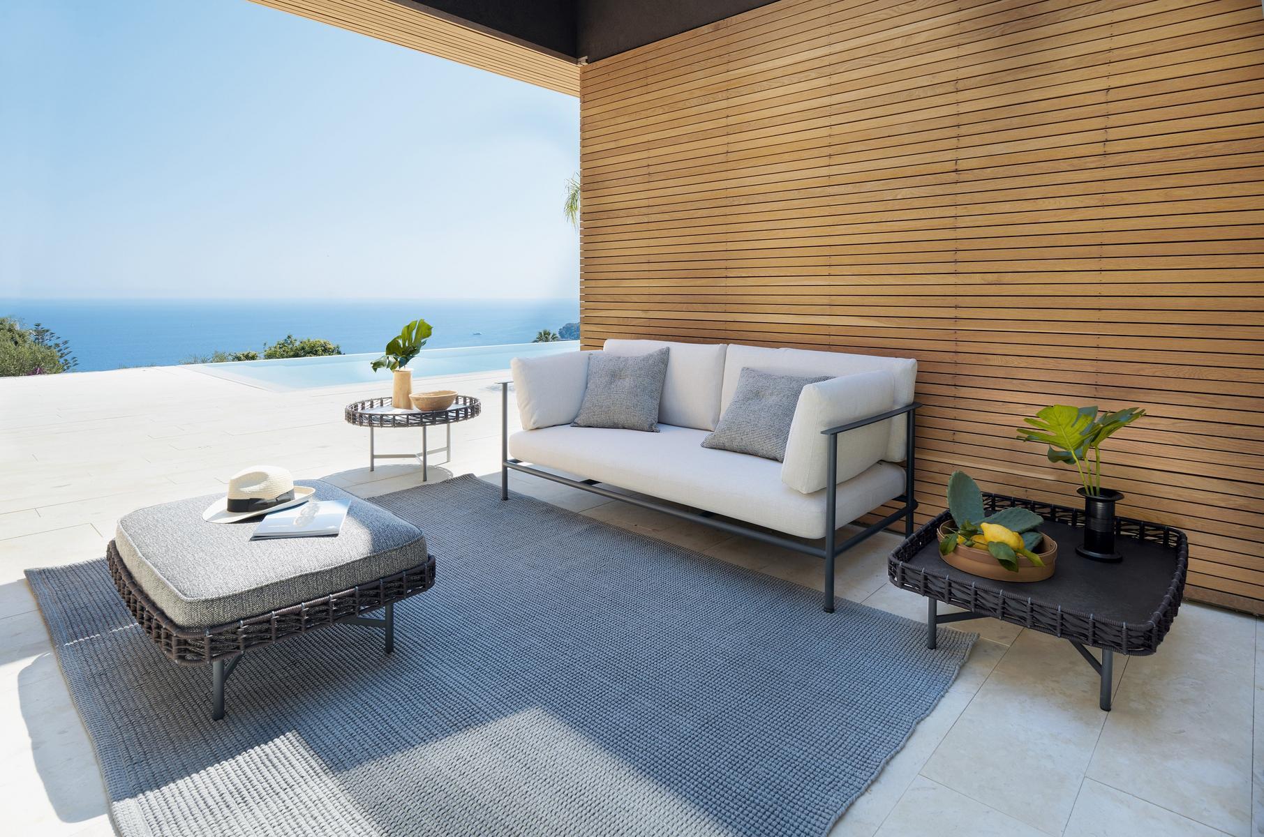 ROPU Round coffee table