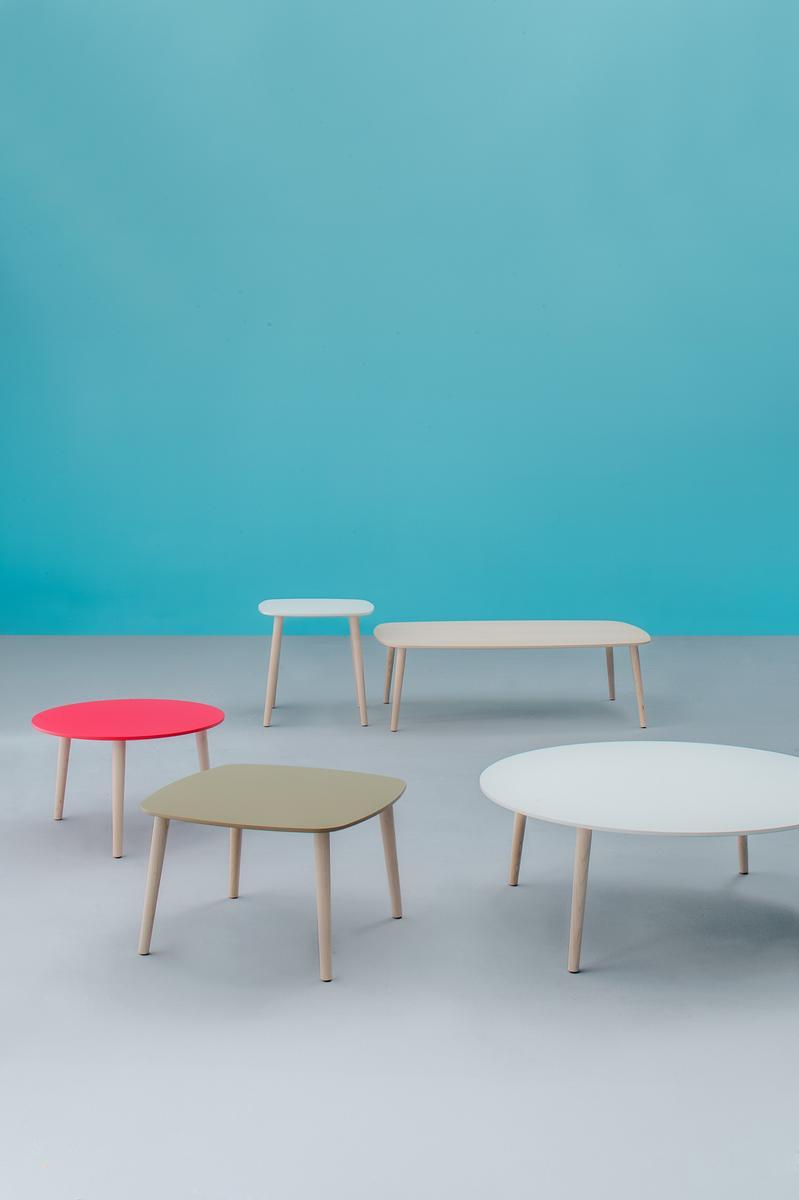 MALMÖ 298 Upholstered easy chair with armrests