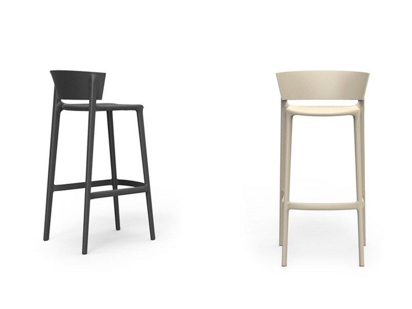 AFRICA Polypropylene barstool with footrest