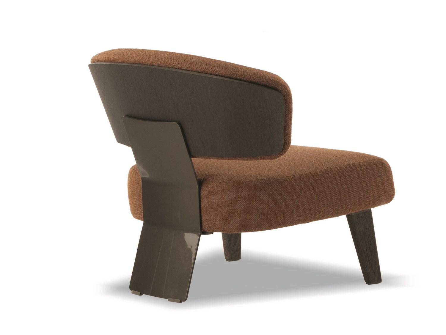 REEVES WOOD Easy chair