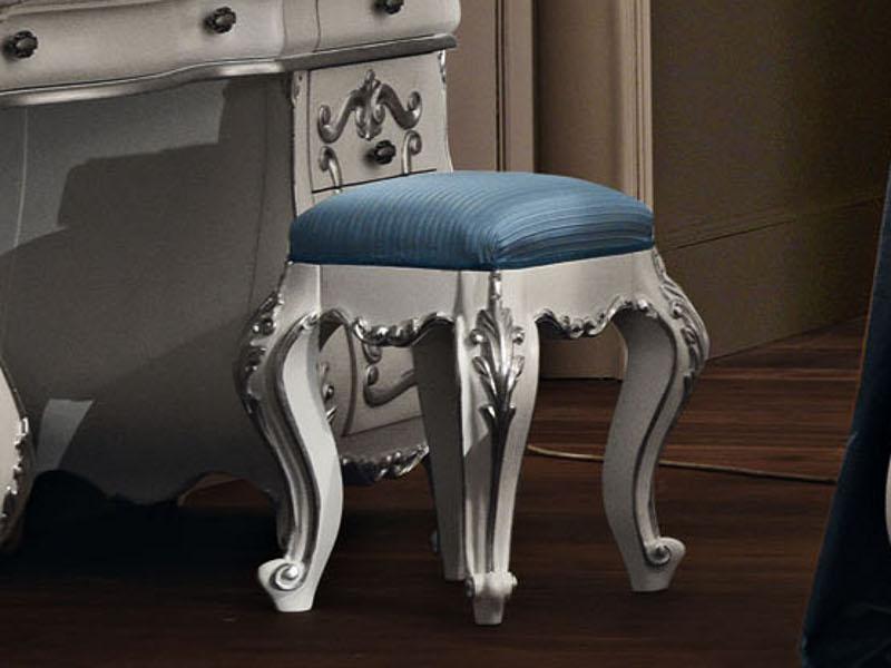 11524 Upholstered pouf