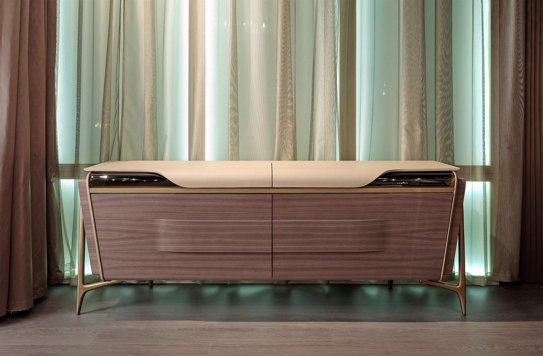 MELTING LIGHT Sideboard with doors