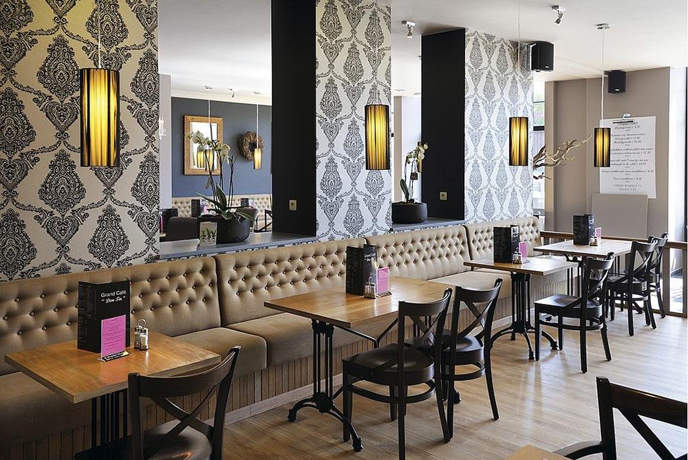 LASSON Metal pendant lamp in a contemporary style