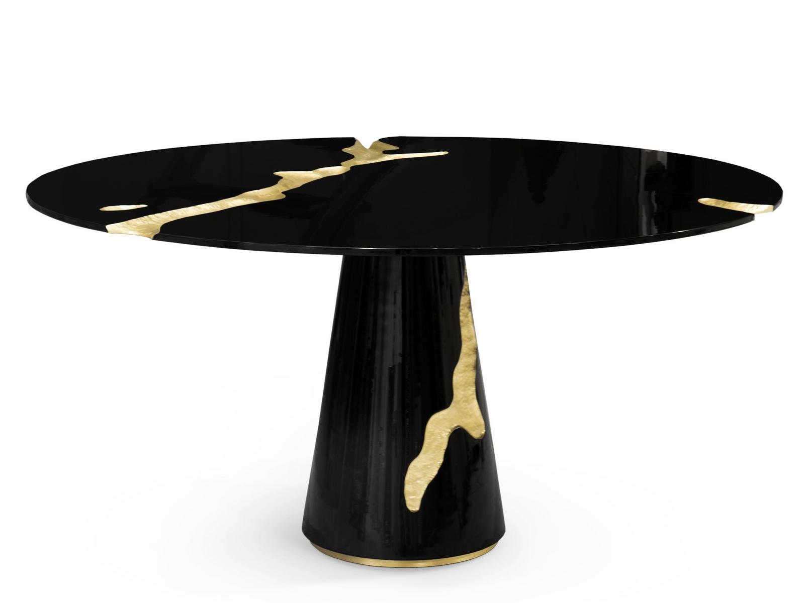 EMPIRE Round wooden dining table