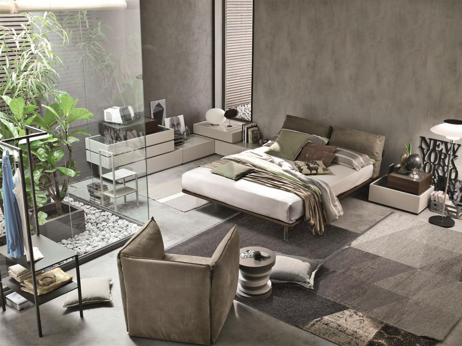 PIUMA Double bed with upholstered headboard