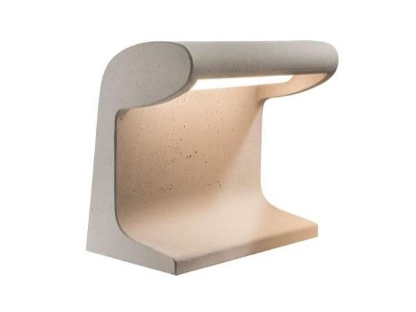 BORNE BÉTON GRANDE LED cement floor lamp