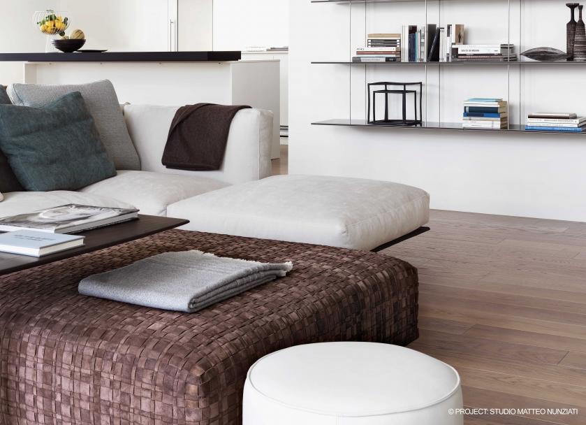 BANGKOK Upholstered leather pouf