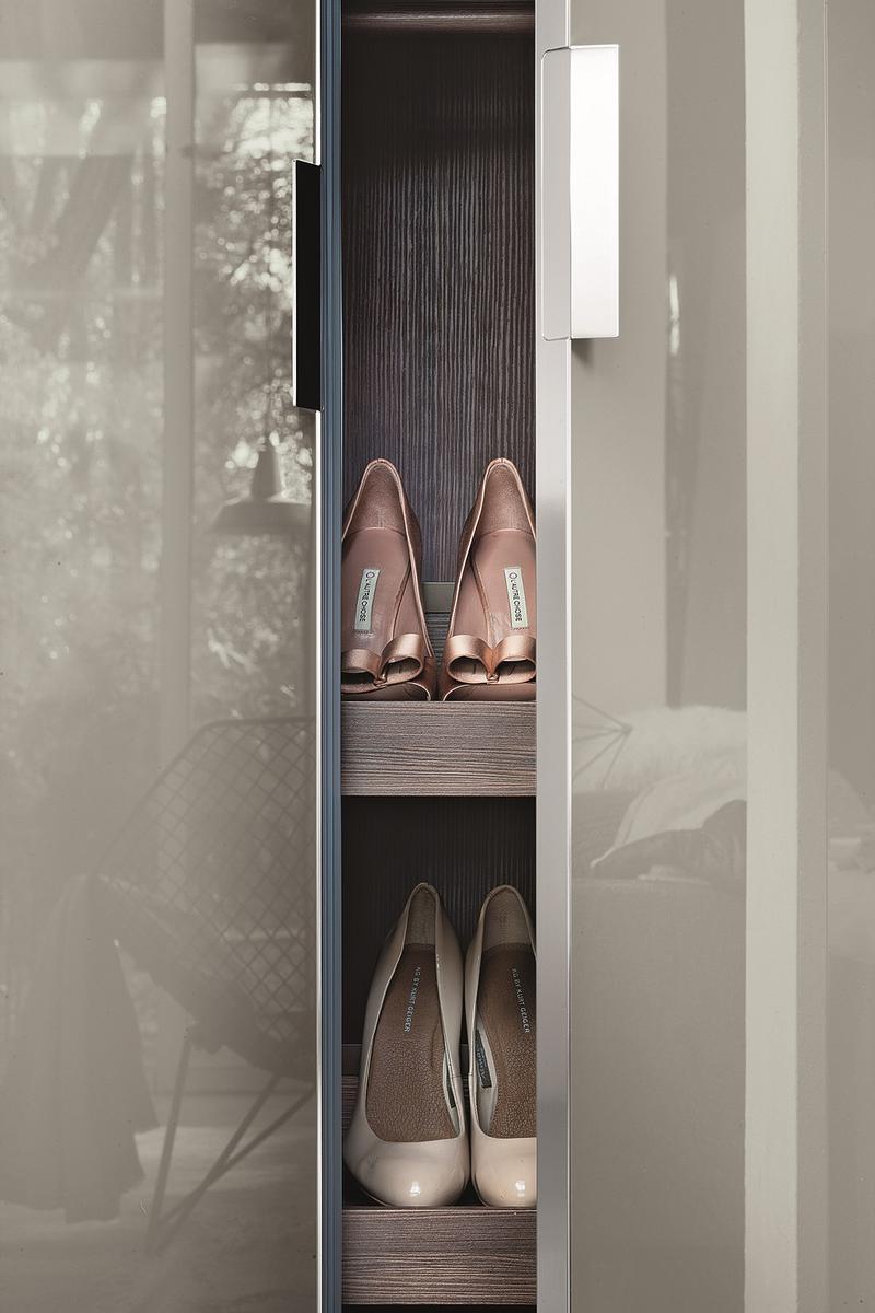 NUR Wardrobe custom