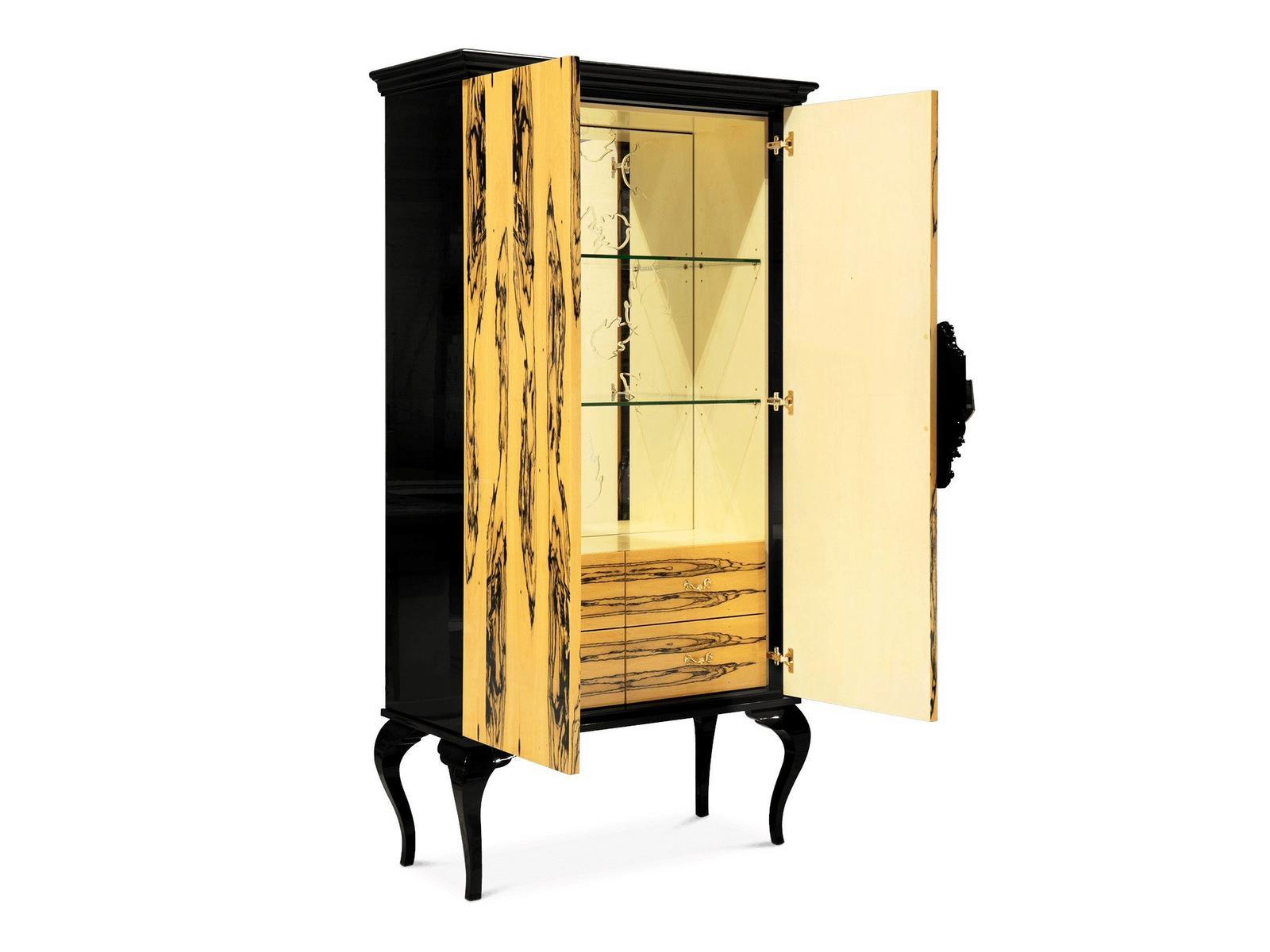 GUGGENHEIM Wardrobe
