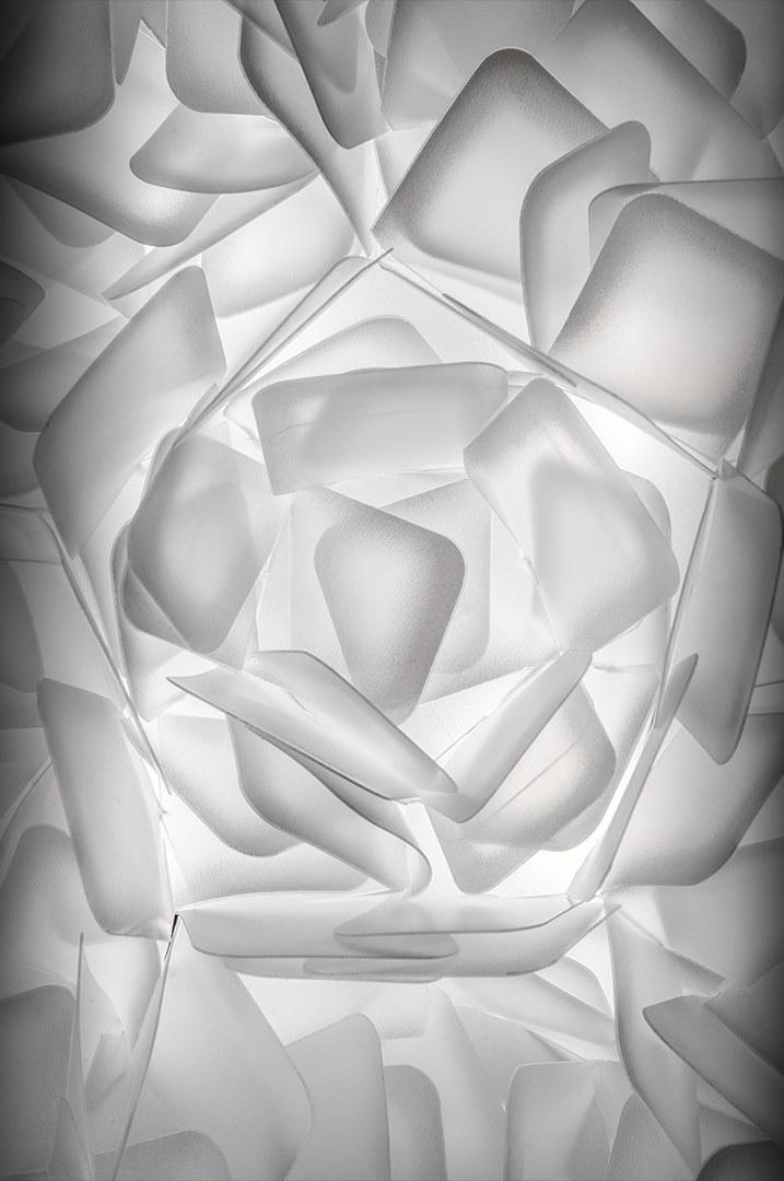 CLIZIA LARGE Opalflex® pendant lamp
