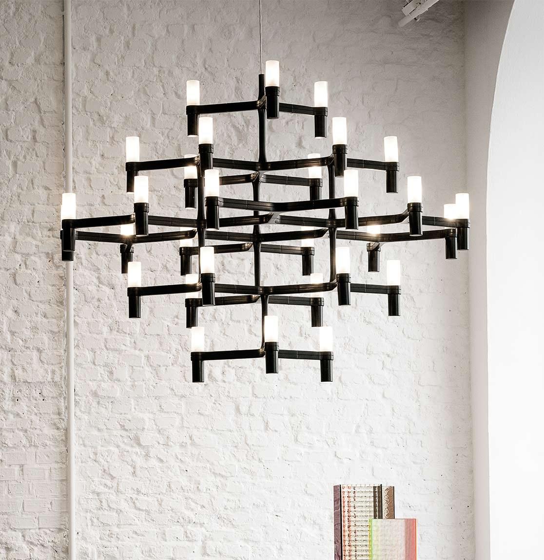 CROWN MAJOR Die cast aluminium chandelier