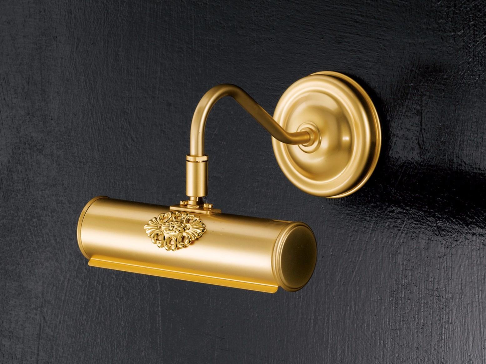 BRASS &AMP; SPOTS VE 858 A1P/A2G/A4 Direct light halogen metal wall lamp