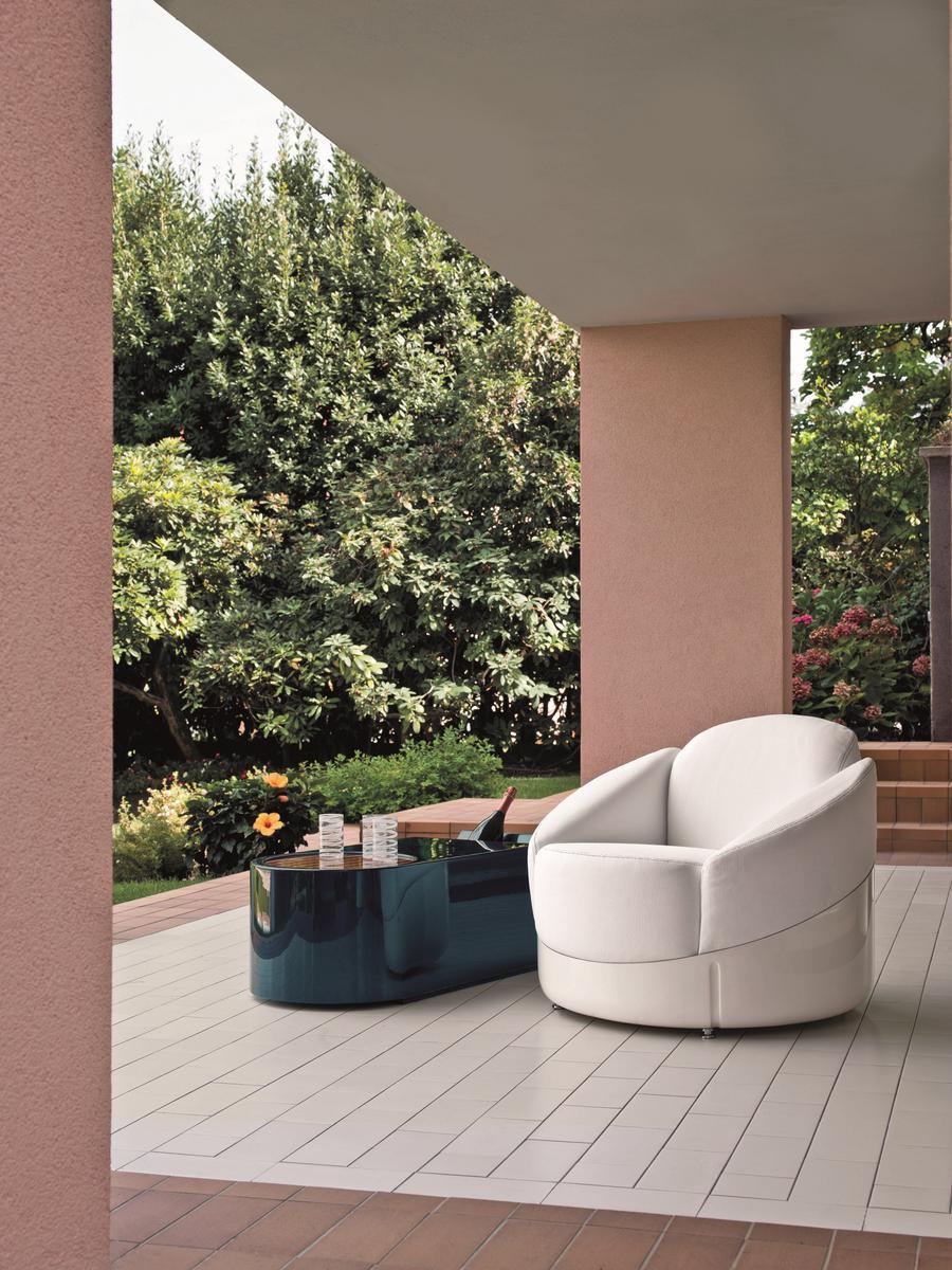 ASTREA Fabric outdoor armchair