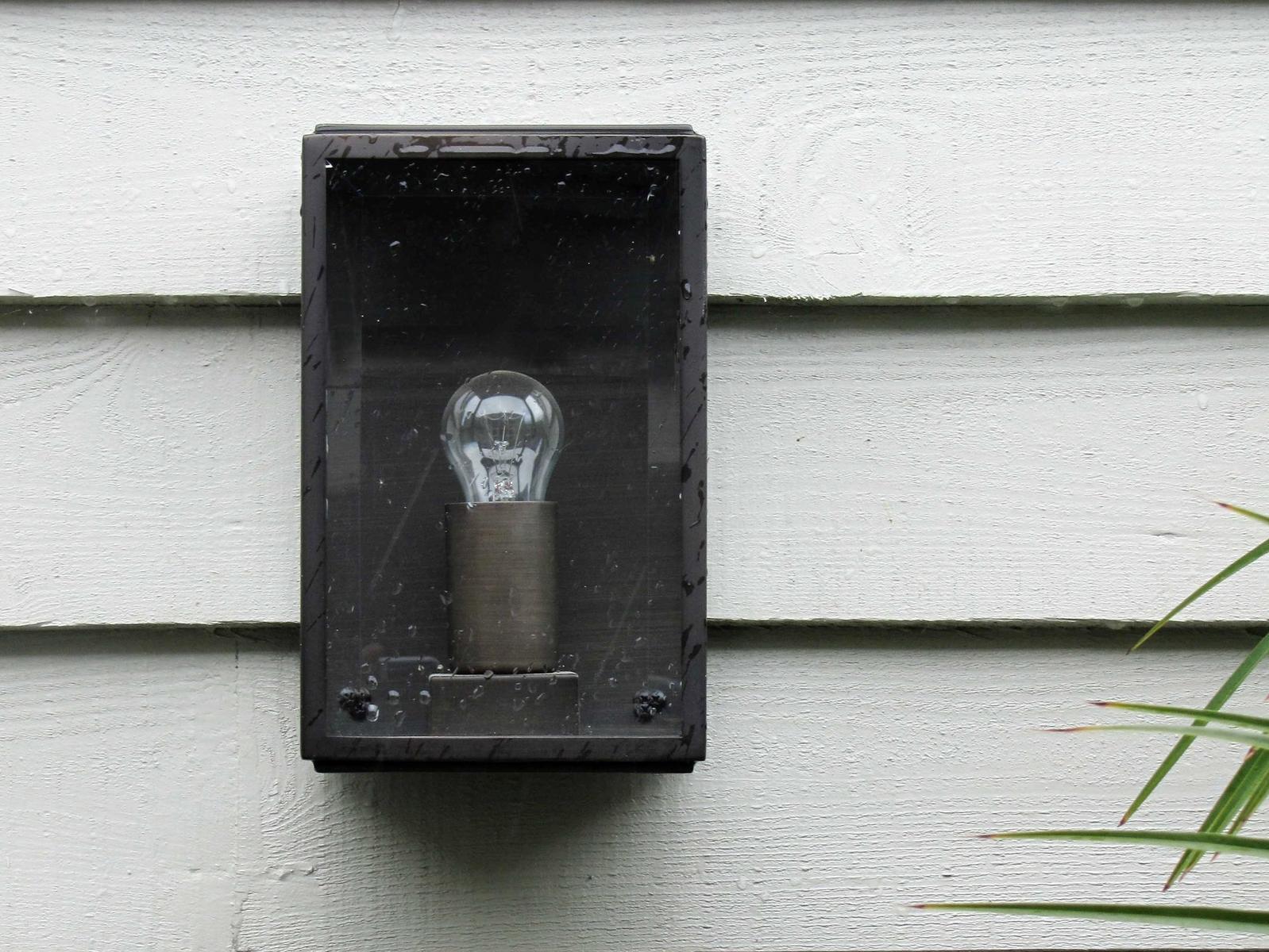 HOMEFIELD 160 Glass and steel outdoor wall lamp