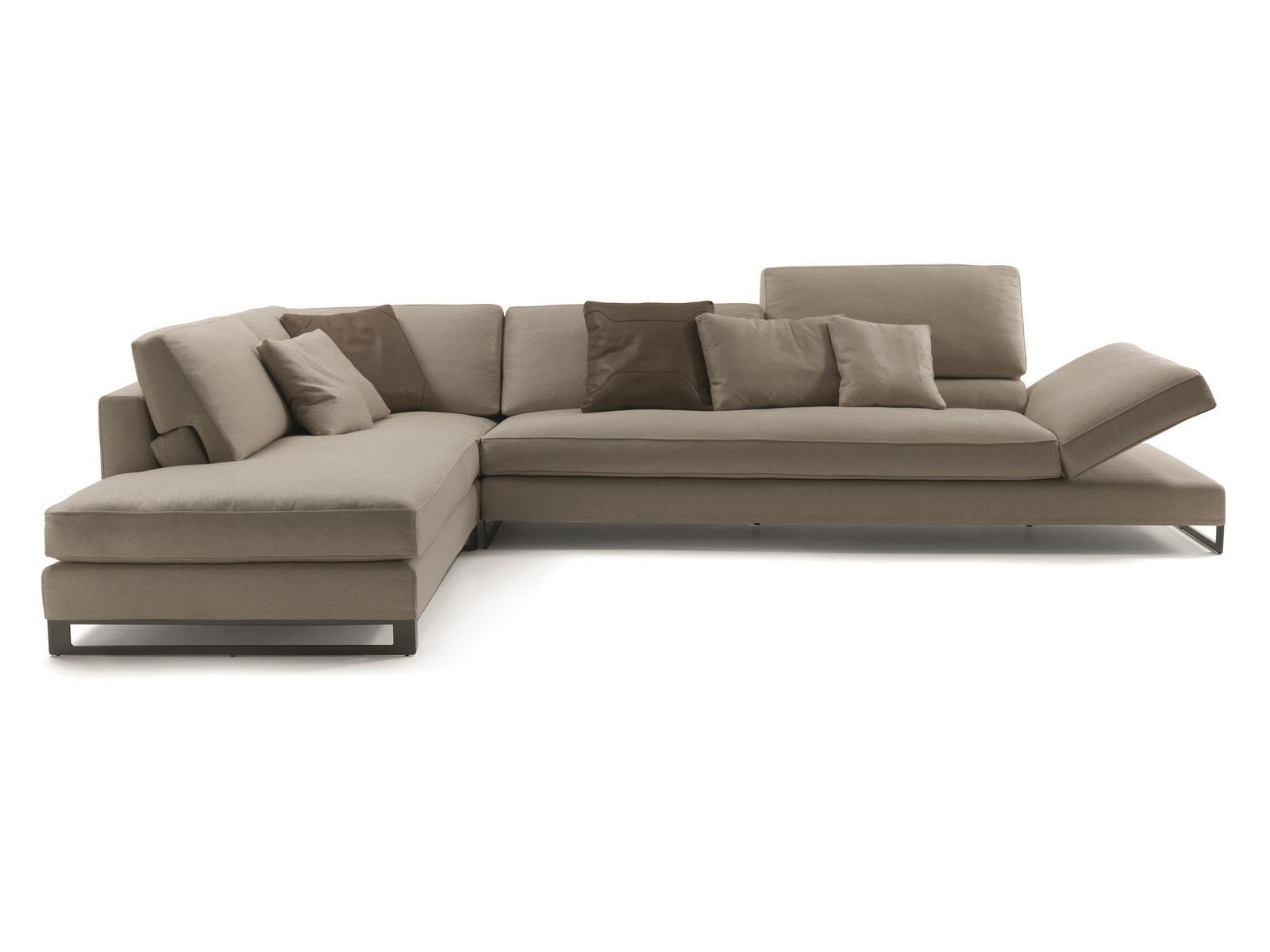 DAVIS FLAT Sled base sectional fabric sofa