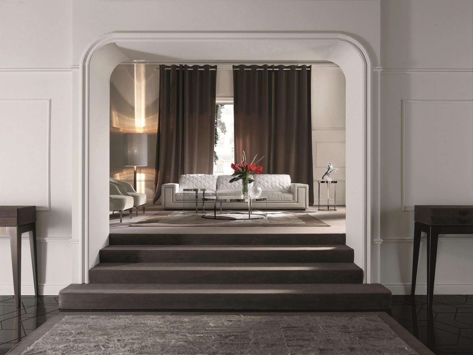 AMADEUS Round metal coffee table
