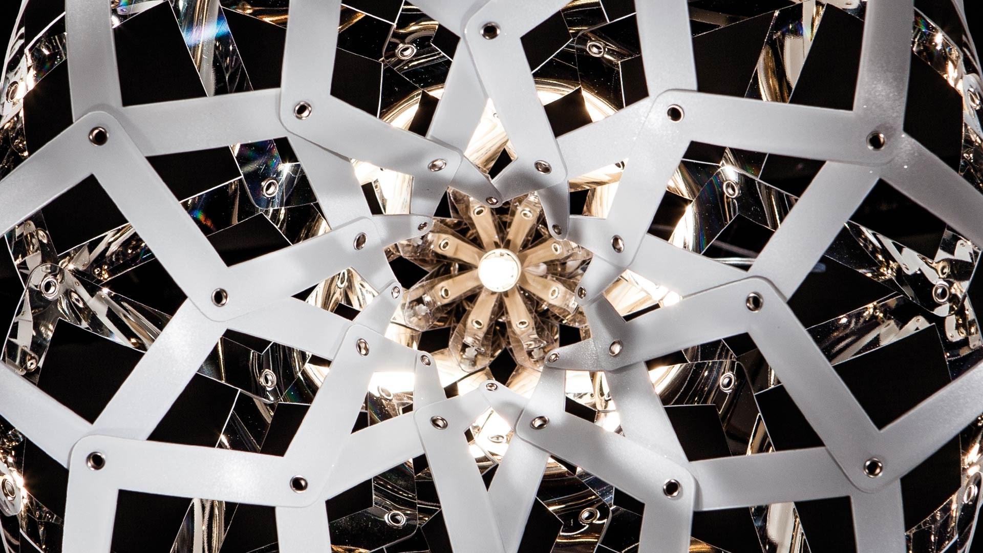 SUPER MORGANA Polycarbonate pendant lamp