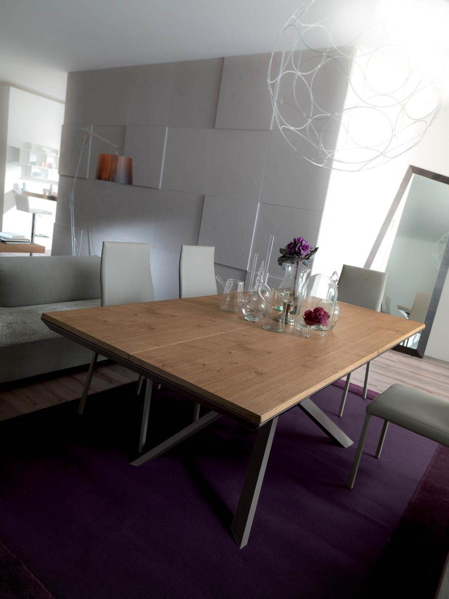 4X4 Extending rectangular steel and wood table