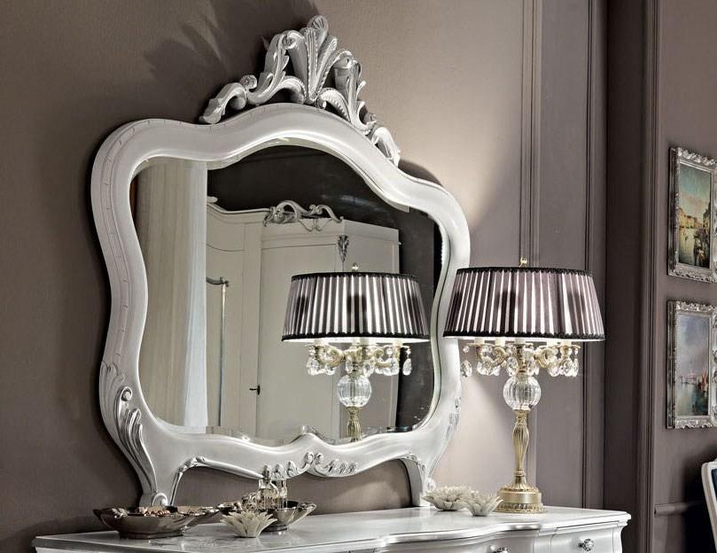 11630 Wall-mounted framed mirror