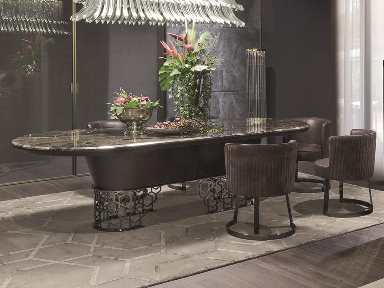 CLAIRMONT Oval metal table