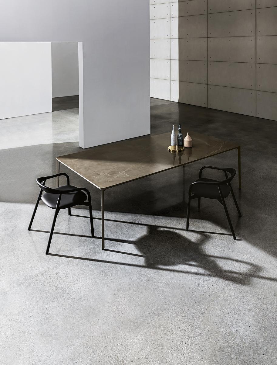 SLIM RECTANGULAR Rectangular ceramic table