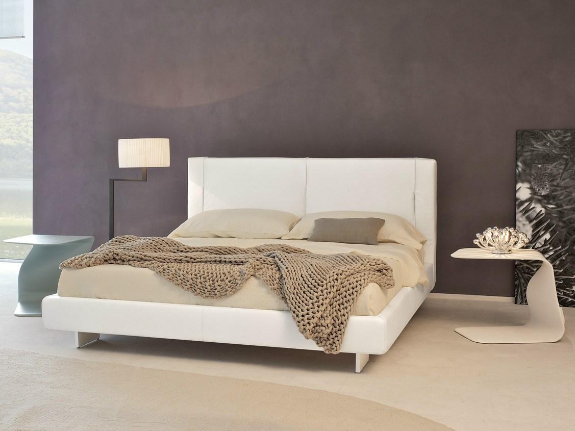 DUFFY Polyurethane coffee table / bedside table