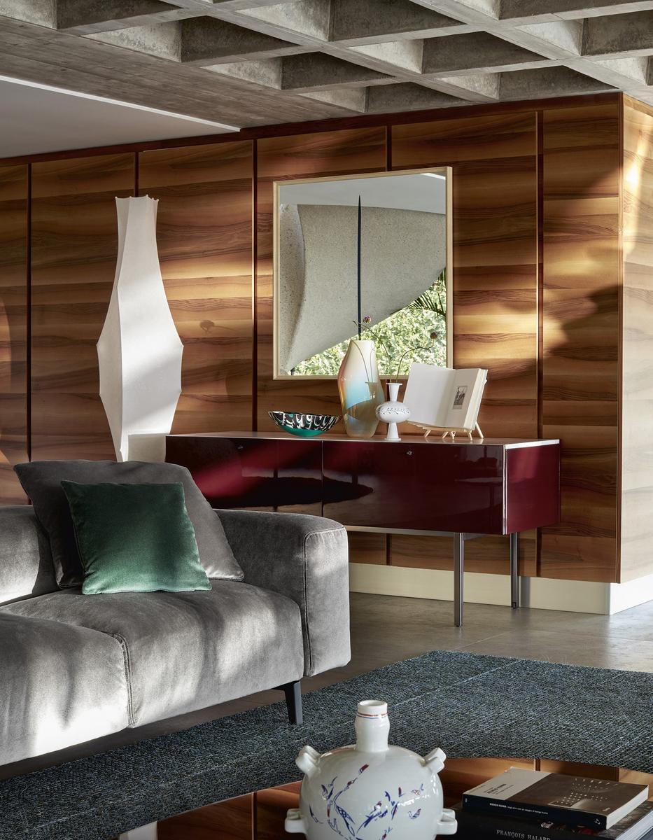 255 FLAT Modular sideboard