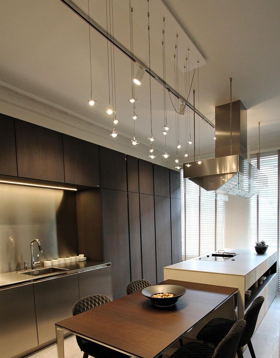 JACKIE O CHANDELIER 15 / 20 / 24 LED pendant lamp