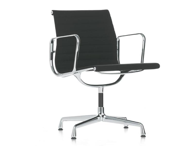 EA 107 Fabric chair with 4-spoke base with armrests