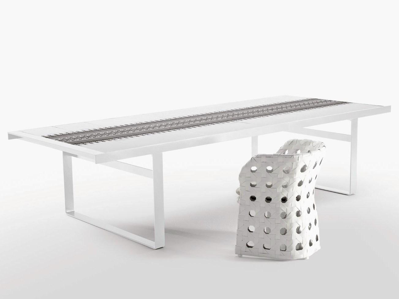 CANASTA Rectangular porcelain stoneware garden table