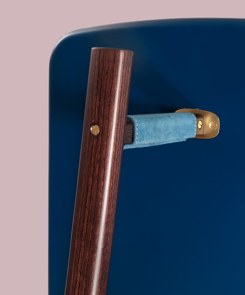 LEO Freestanding framed mirror