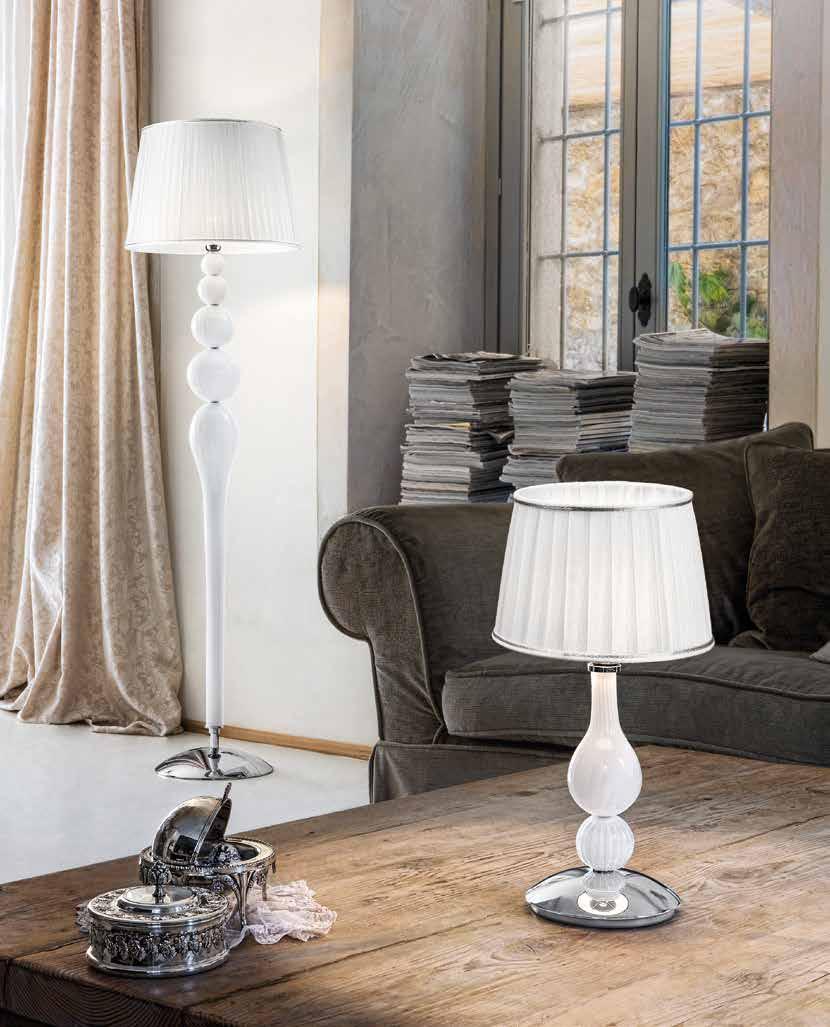 CAROLA Glass floor lamp