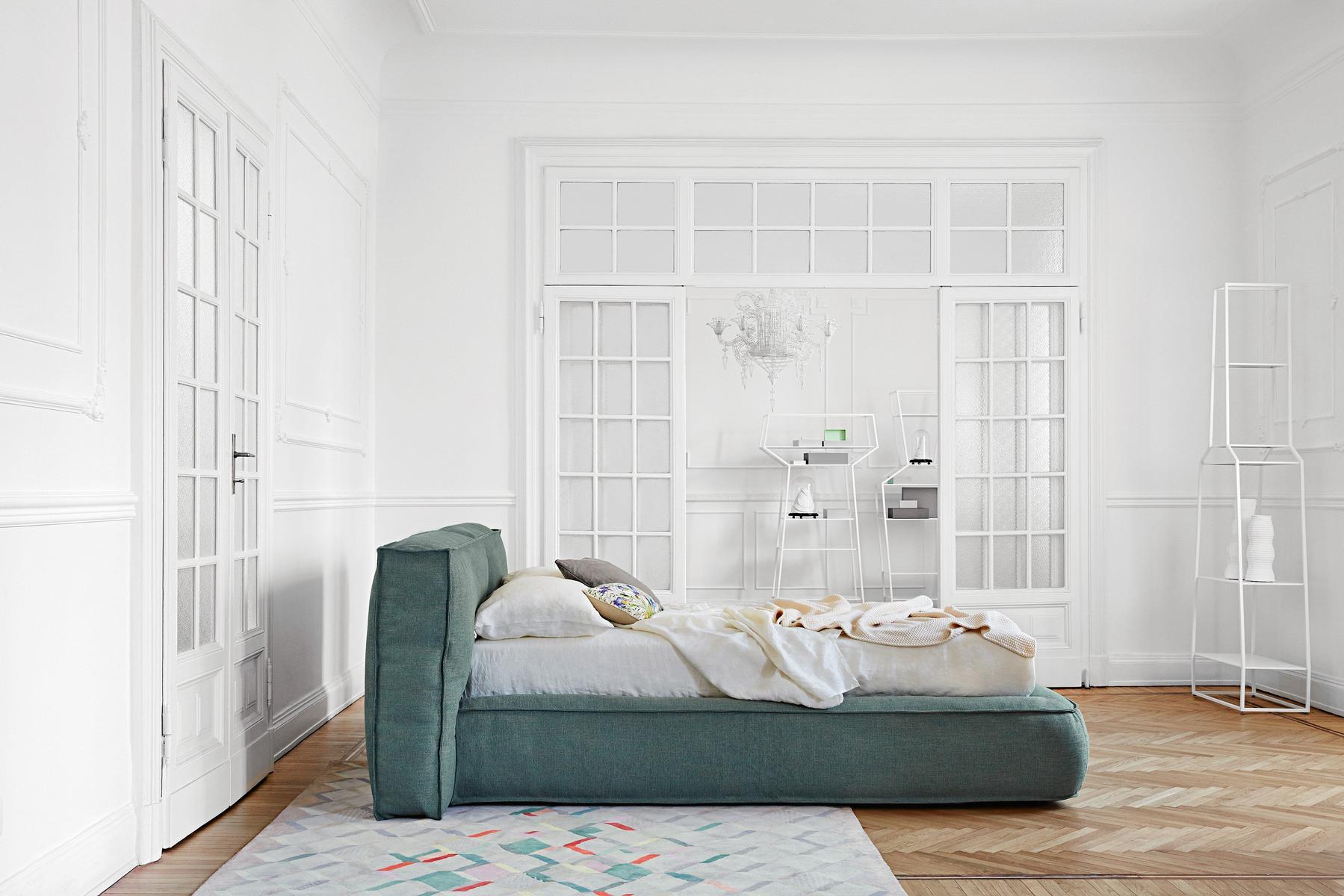 FLUFF Upholstered bed with removable cover