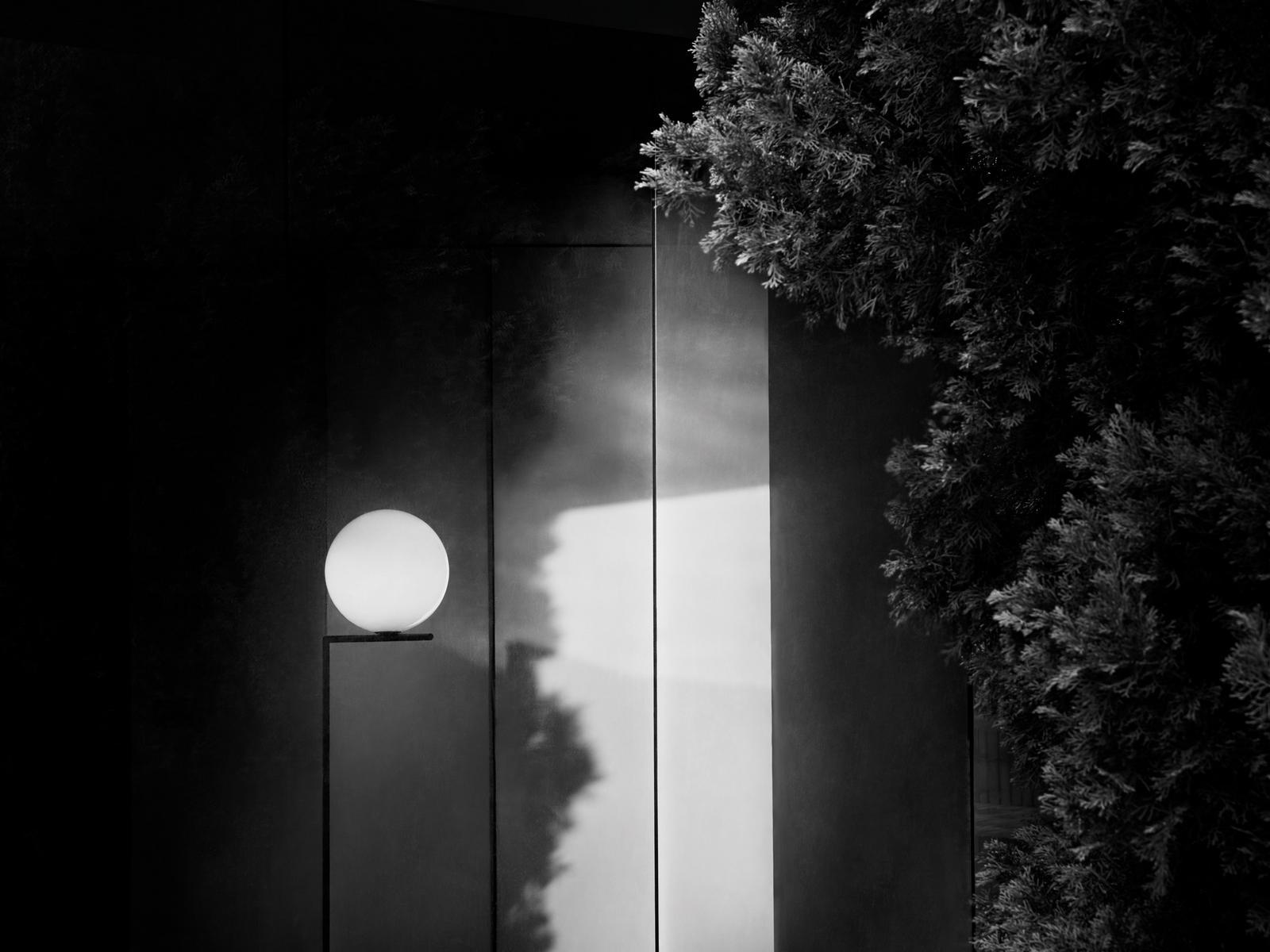 IC LIGHTS F1 OUTDOOR LED floor lamp