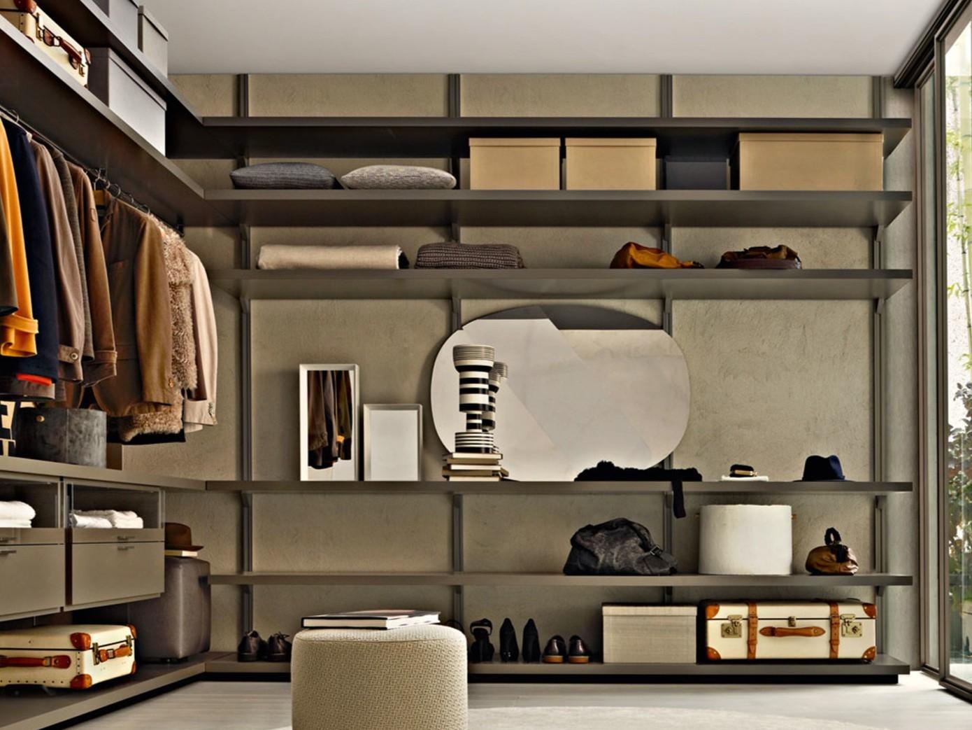 GLISS WALK-IN Sectional wood and glass walk-in wardrobe