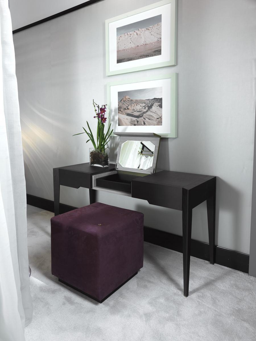 PARK AVENUE Square fabric pouf