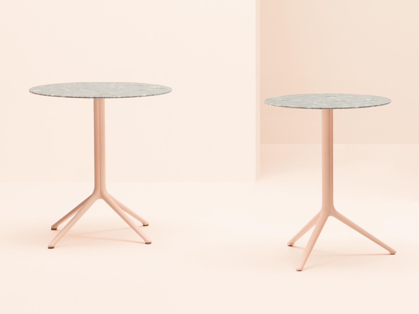 ELLIOT 5470 Round aluminium table with 4-star base
