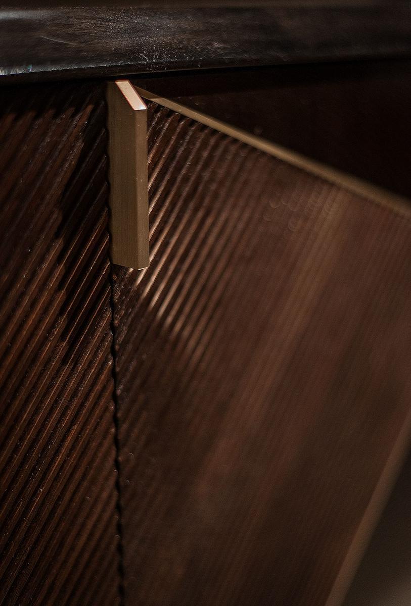 WIREFRAME Wooden bar cabinet