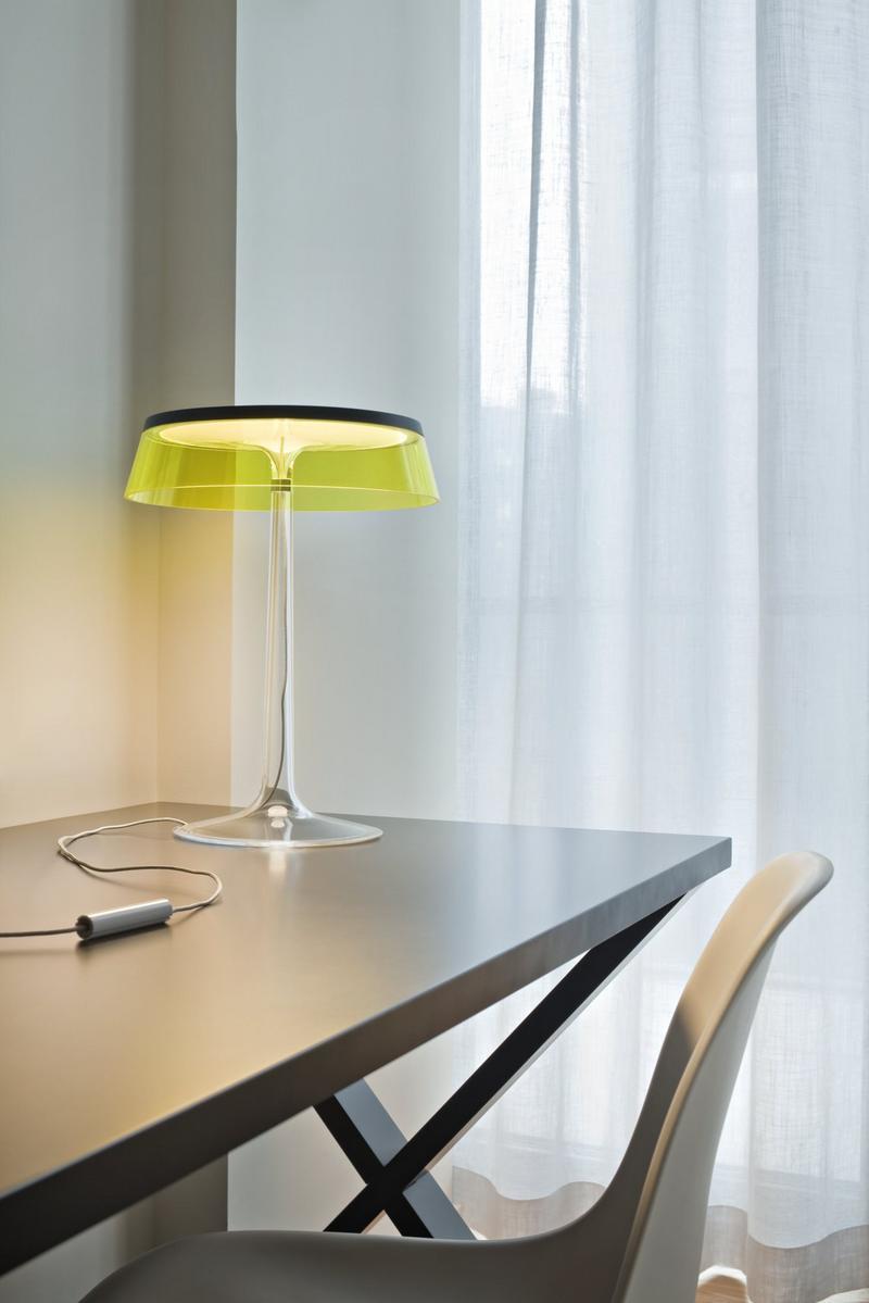 BON JOUR LED PMMA table lamp