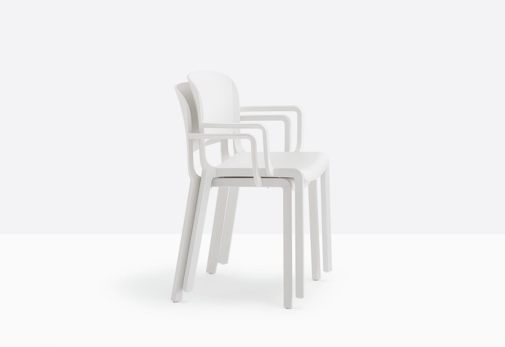 DOME 265 Polypropylene chair with armrests