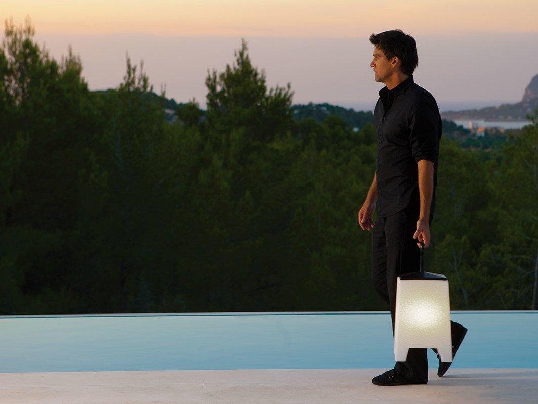 MORA LED polyethylene floor lamp cordless