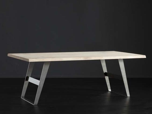 TORONTO + IRON Rectangular oak dining table