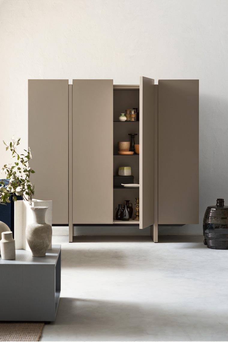 RECTA Modular veneer sideboard with doors