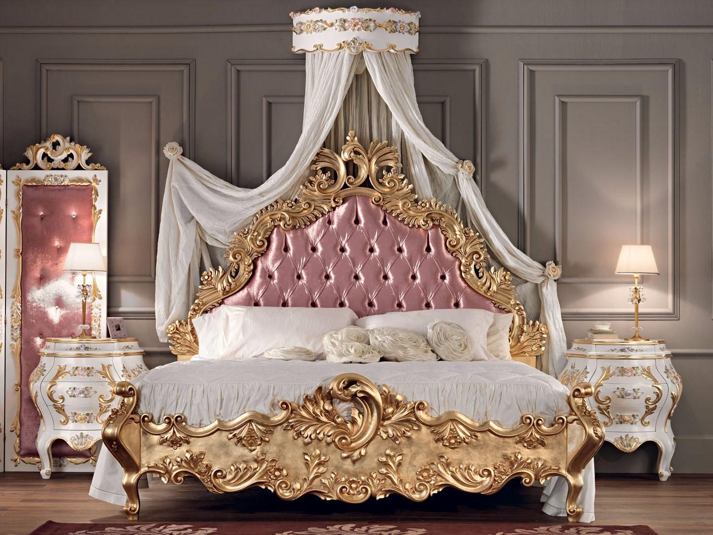 11206 Double bed with upholstered headboard