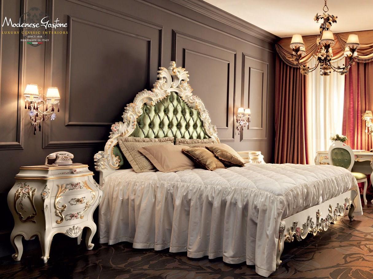 11207 Double bed with upholstered headboard