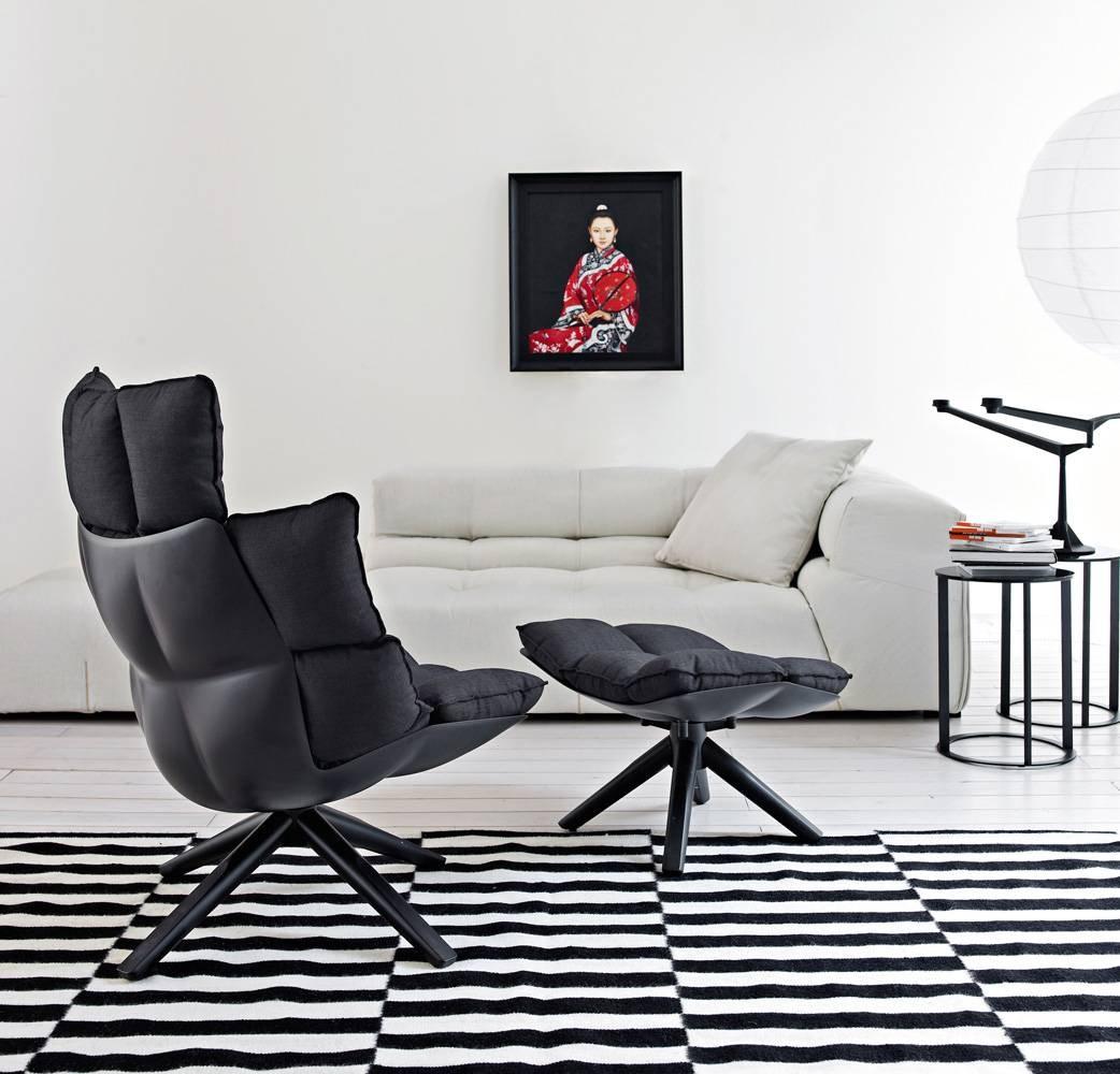HUSK Upholstered pouf