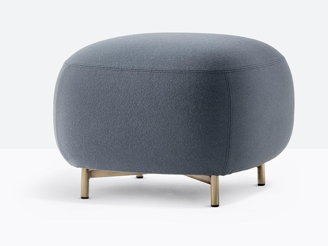 BUDDY 210 Upholstered square fabric pouf